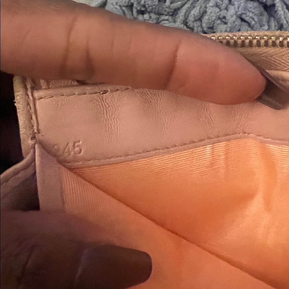 Miu Miu Mauve Quilted Wallet - Picture 6 of 6